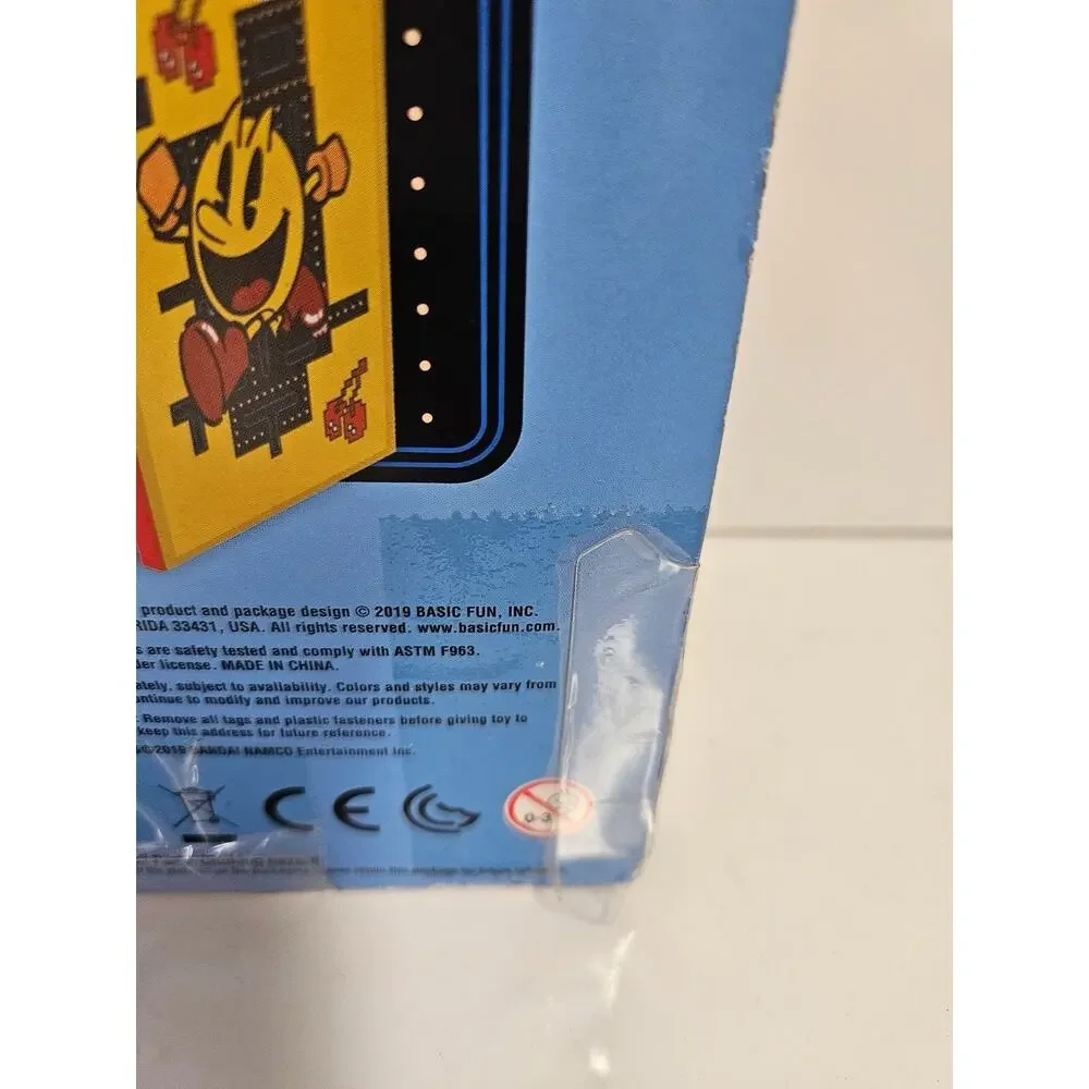 Pac-Man Arcade Handheld 2019 Retro Mini Classic Game Machine Bandai Namco Gift